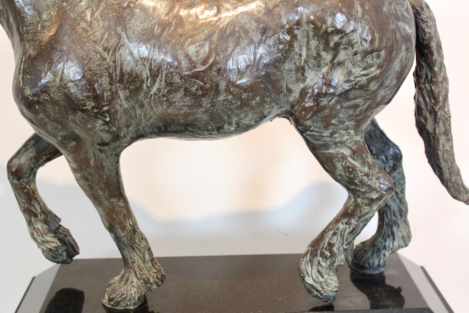 Elegant Bronze Horse Sculpture by Cocky Duijvesteijn, Signed and Numbered For Sale 5