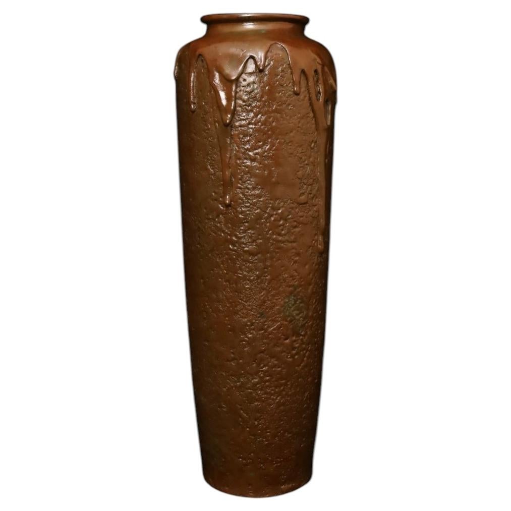 Elegant bronze vase with melted effect For Sale