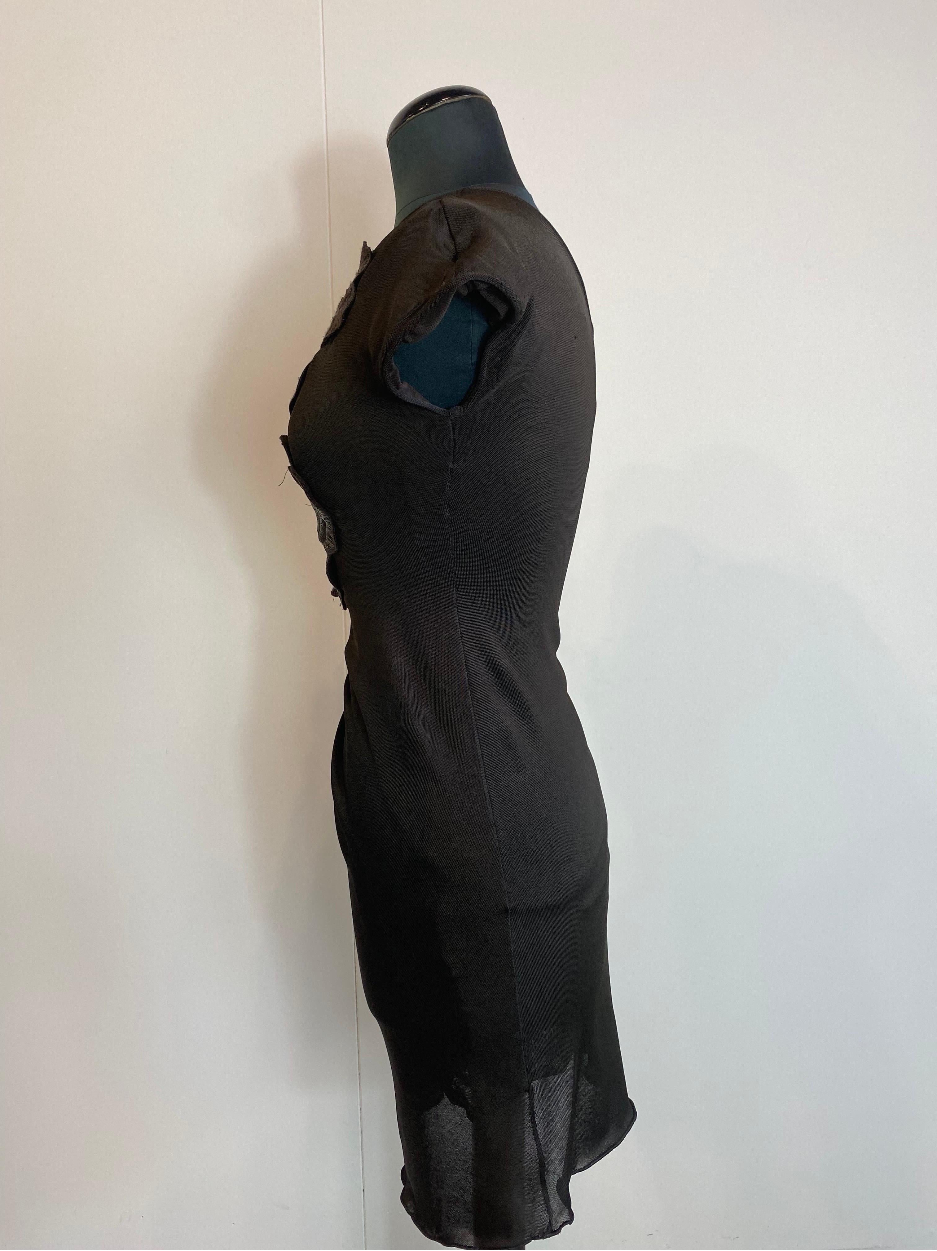 Élégante robe brune à une épaule EMPORIO ARMANI Bon état - En vente à Carnate, IT