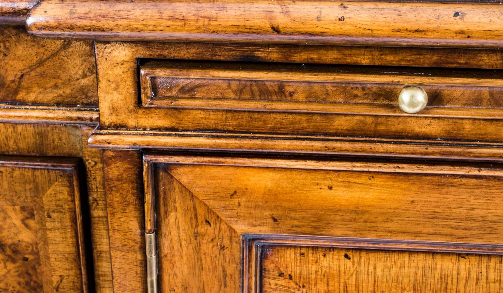 Burr Walnut Sideboard Chiffonier 6