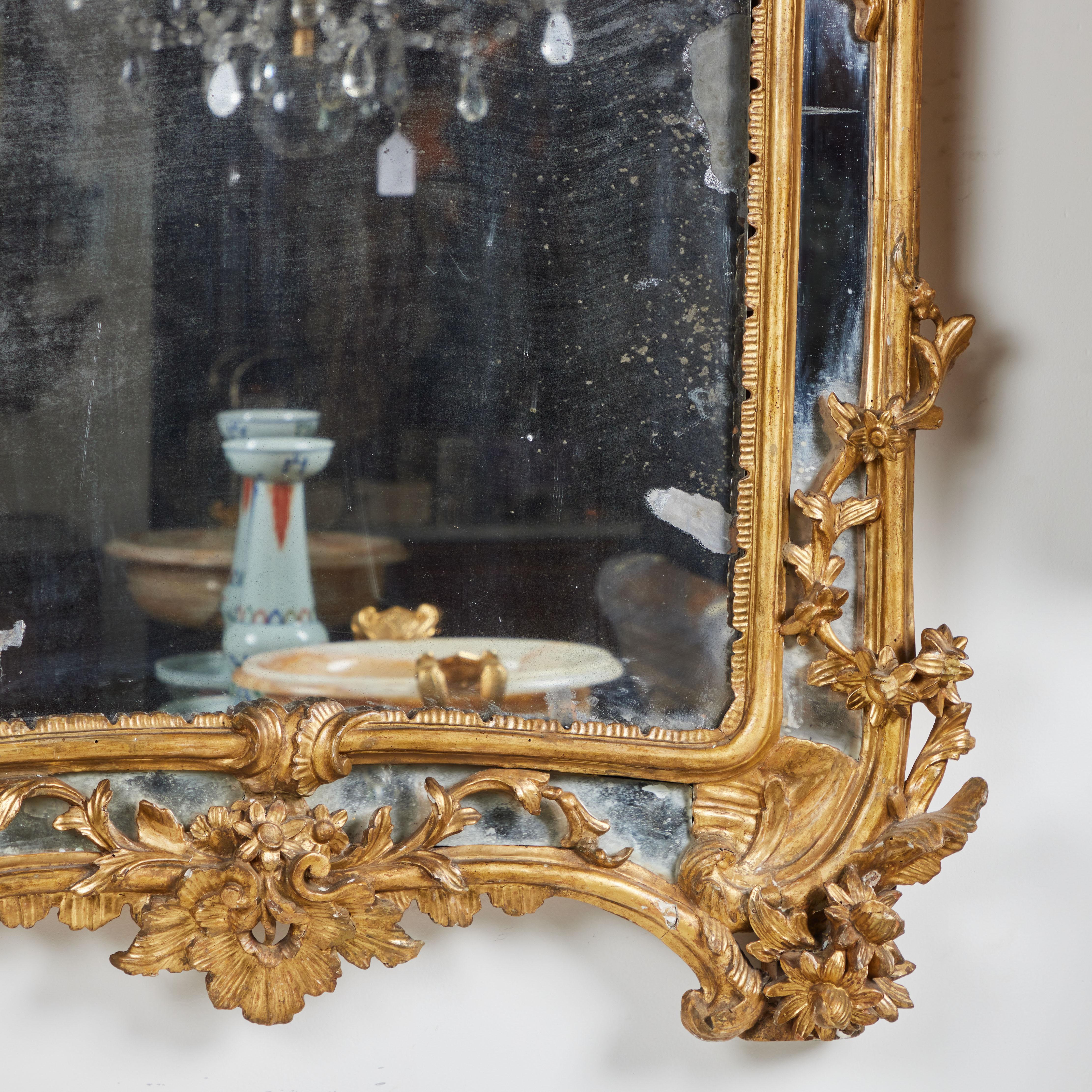 Wood Elegant Carved and Gilded Mirror For Sale