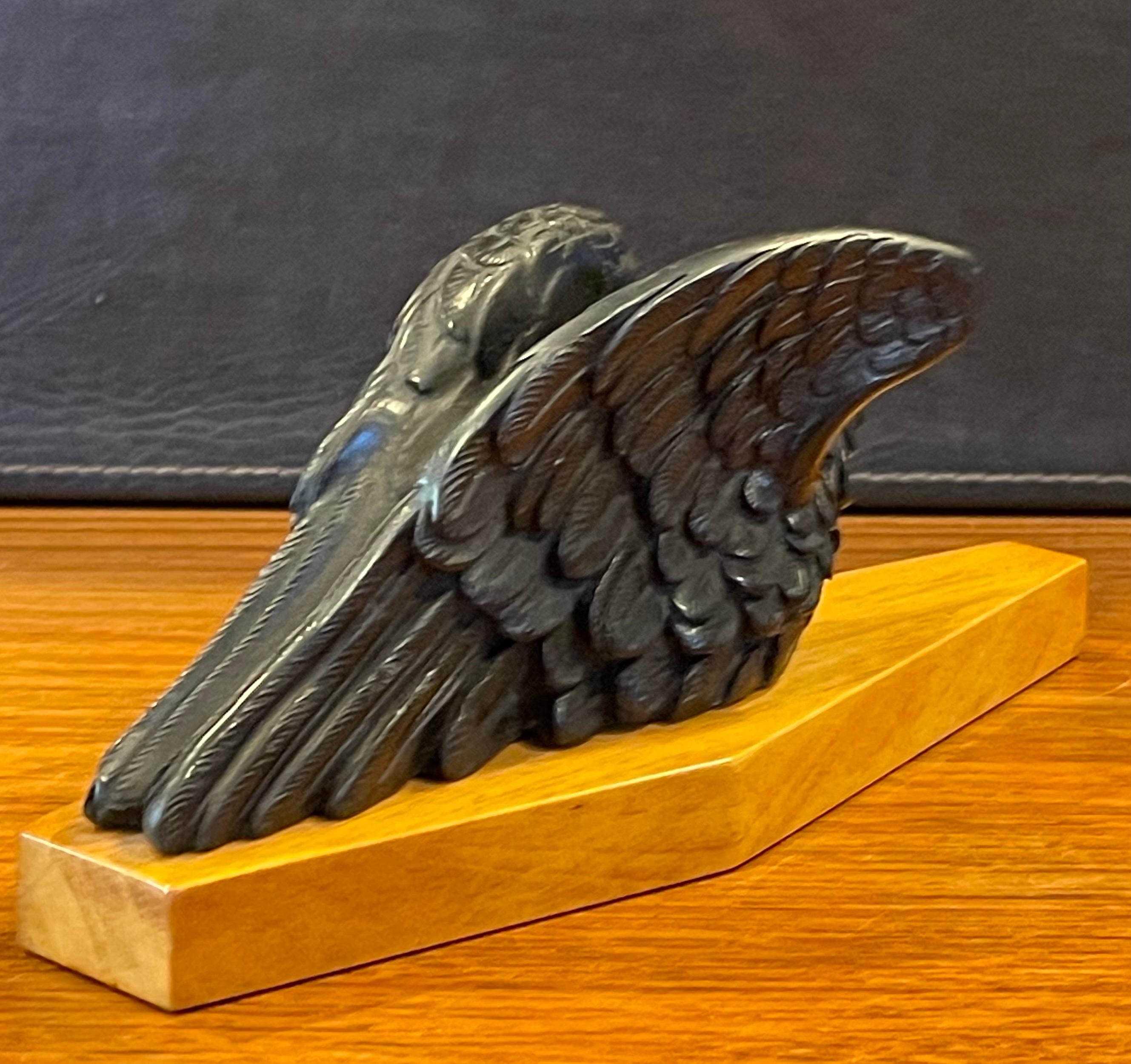 Elegant Carved Bald Eagle on Wood Base Pipe Holder / Stand / Rest by Dunhill For Sale 3