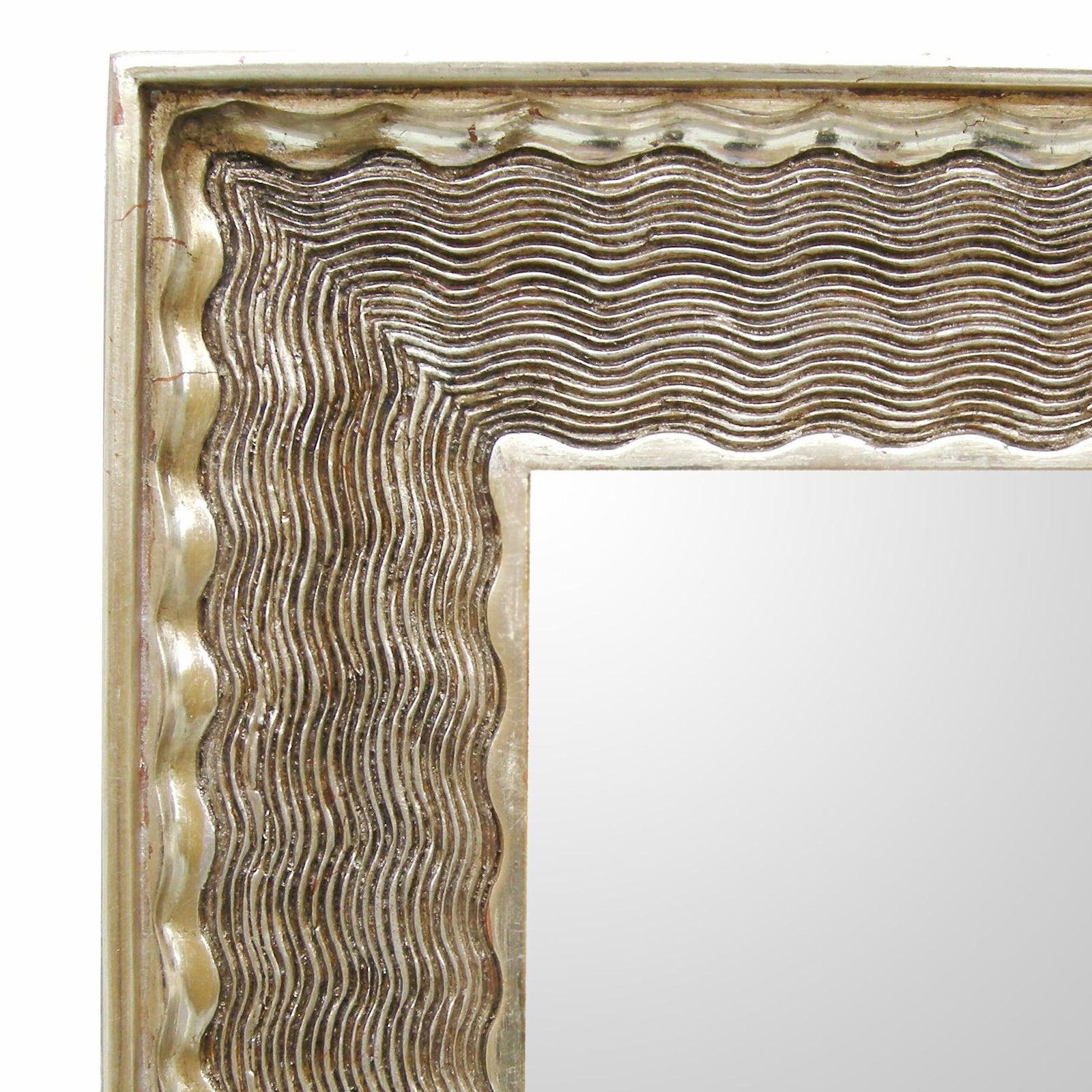 Art déco Miroir élégant en bois doré sculpté du designer italien Napoli par Randy Esada Designs en vente