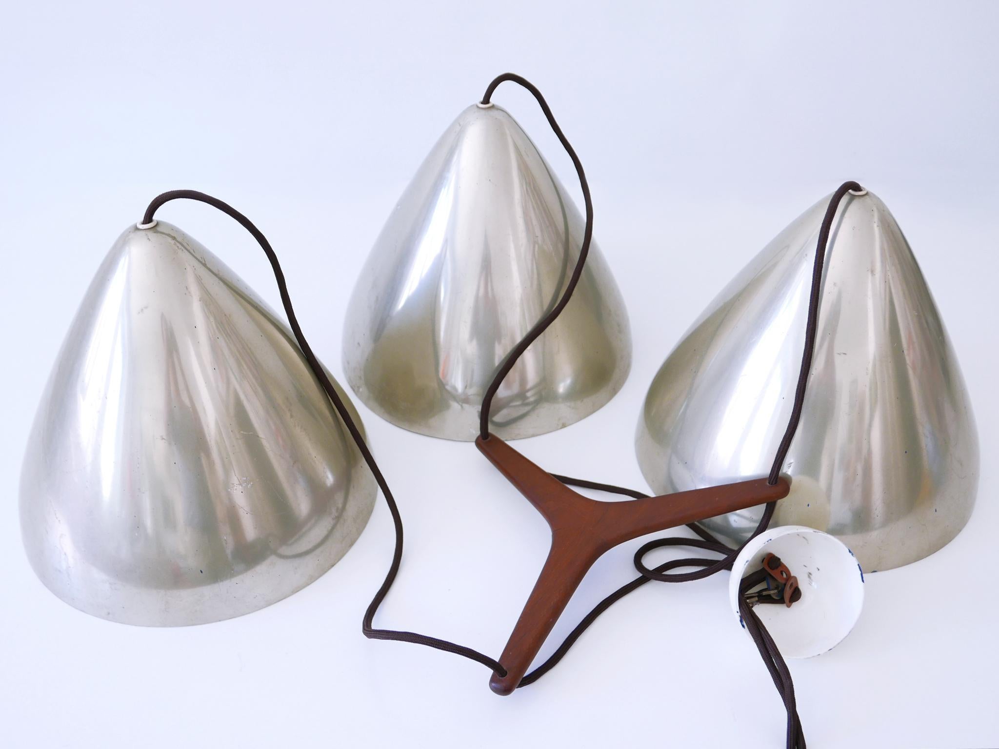 Elegante lampe à suspension Cascade par Lisa Johansson-Pape pour Orno Finland 1960s en vente 12