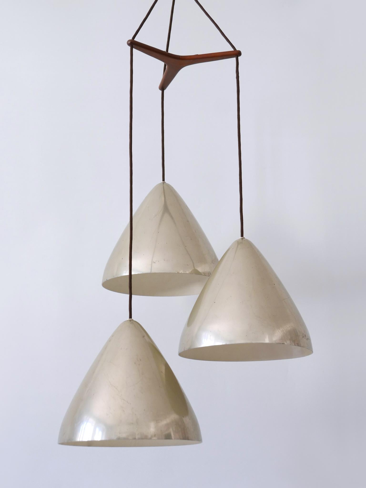 Elegante lampe à suspension Cascade par Lisa Johansson-Pape pour Orno Finland 1960s en vente 2