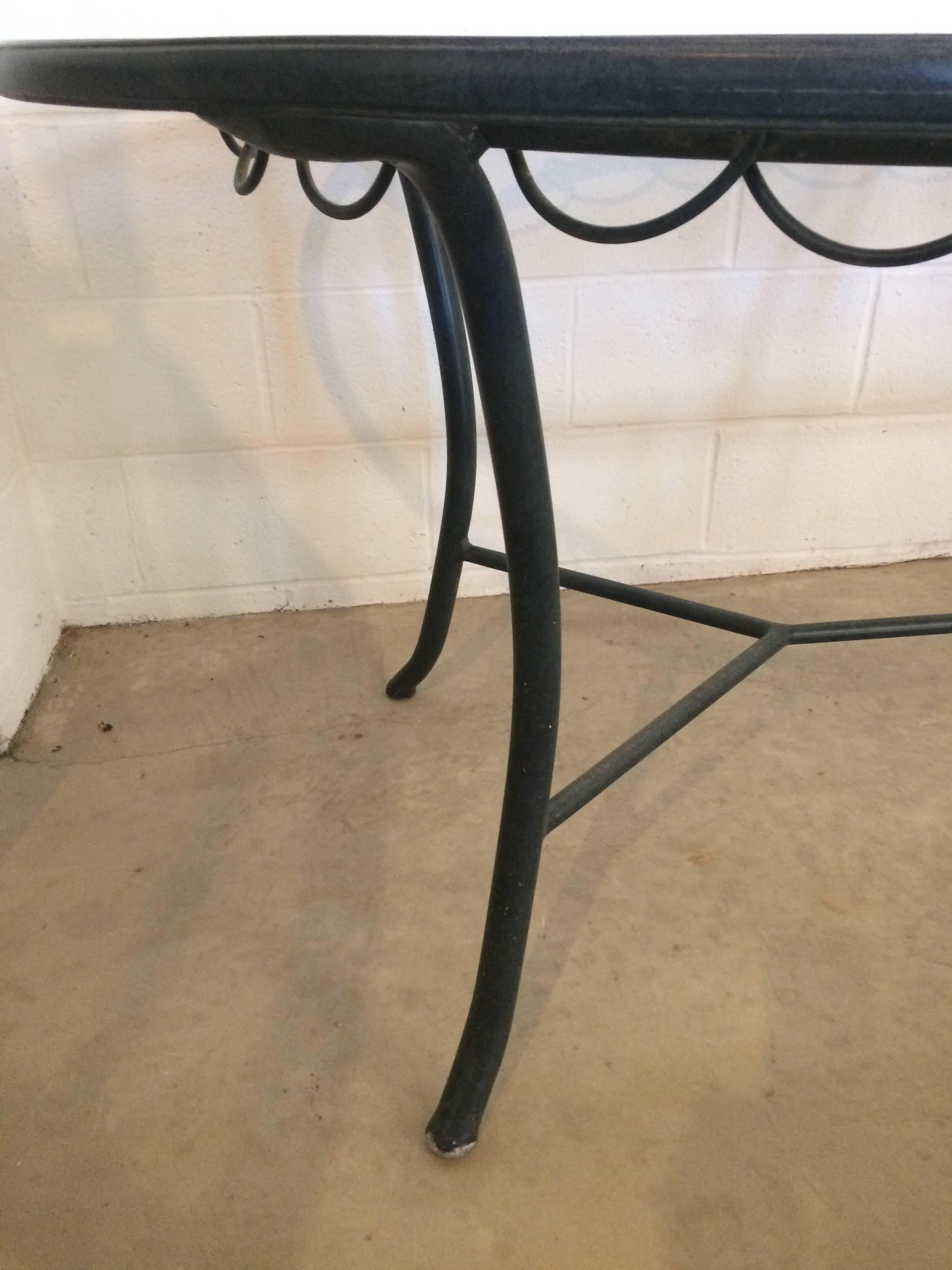 oval cast aluminum patio table