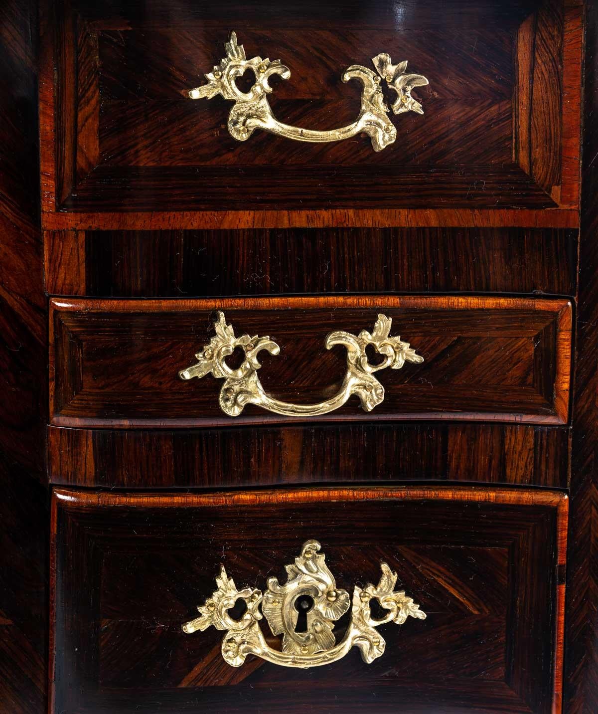 Bronze Elegant Center Dressing Table, Rosewood Veneer, D.Genty Stamp, Louis XV For Sale