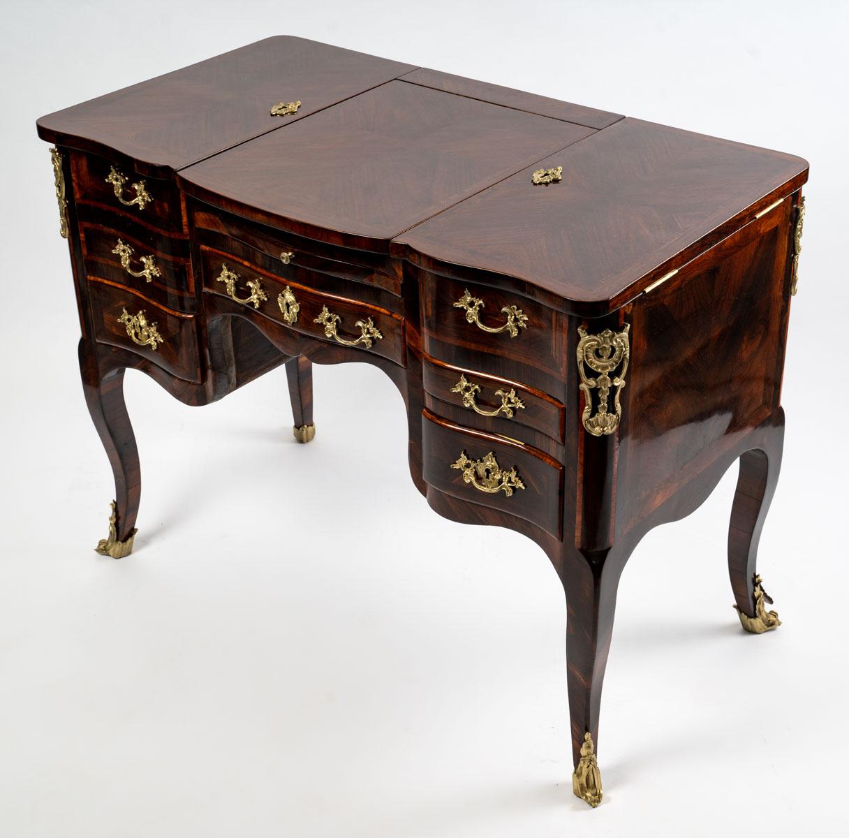 Elegant Center Dressing Table, Rosewood Veneer, D.Genty Stamp, Louis XV For Sale 1