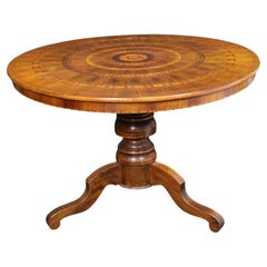 ELEGANT CENTER TABLE FROM SORRENTO (Sorrento-Naples -Italy) 19th Century