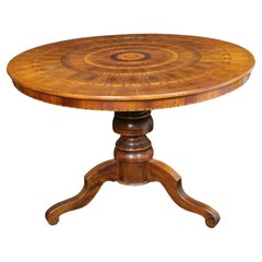 ELEGANT-CENTER-TABLE FROM  SORRENTO (Sorrento-Naples – Italien) 19. Jahrhundert