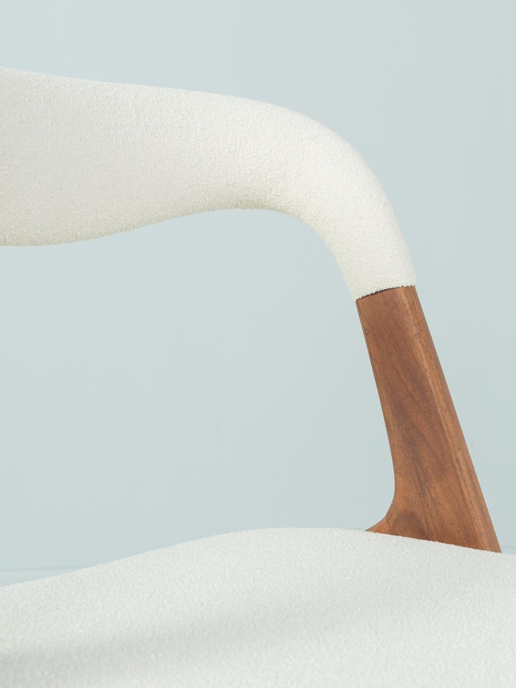 Elegant Chair by Johannes Andersen, Model 