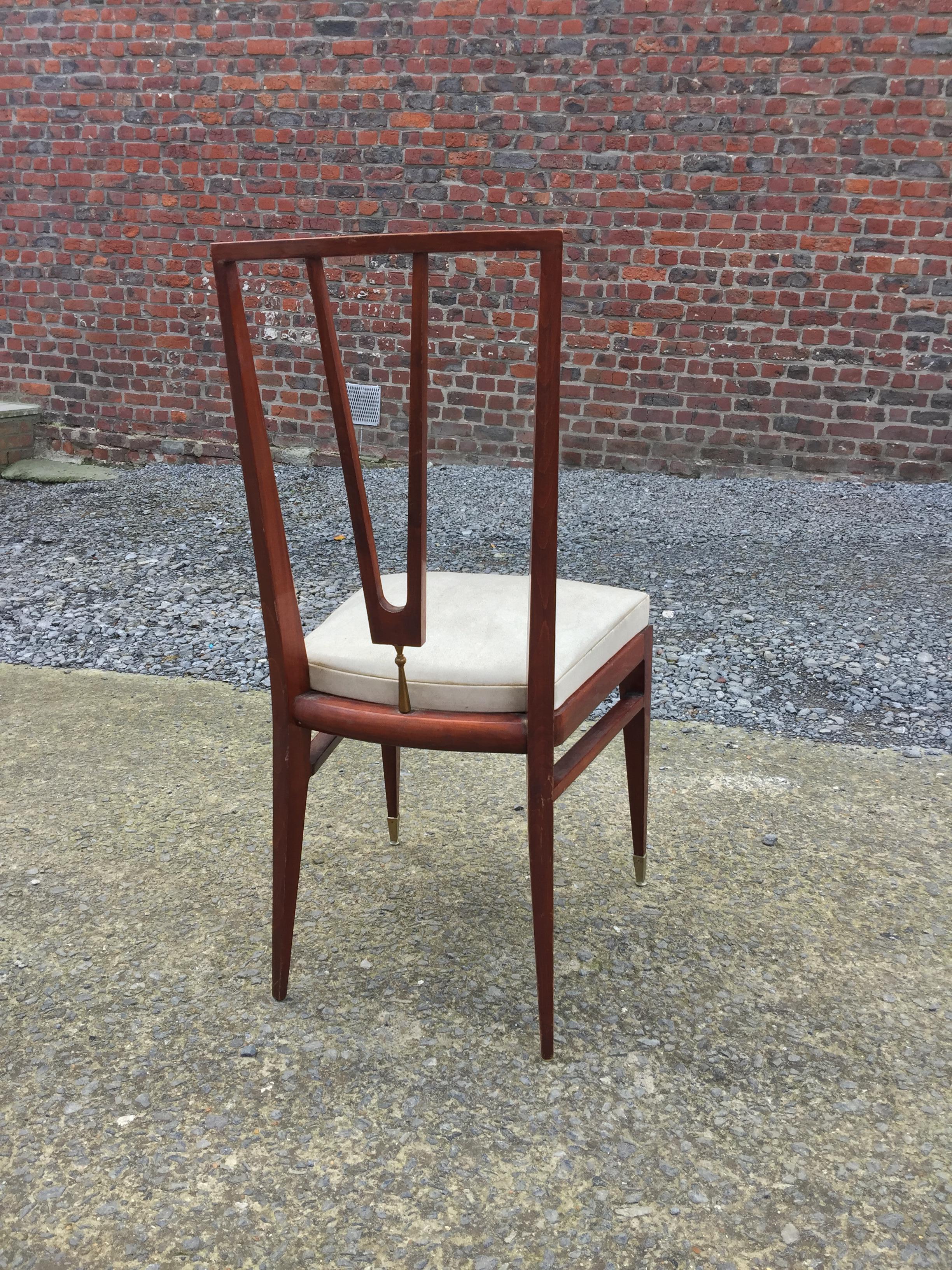 Elegant Chair in Stained Beech and Brass, France or Italy, circa 1940 For Sale 1
