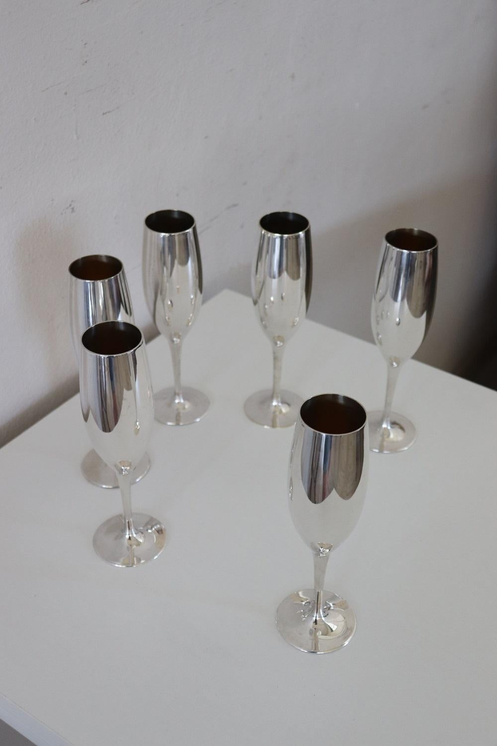 Late 20th Century Elegant Champagne Flutes Glasses in Silver Plate, Set of Six For Sale