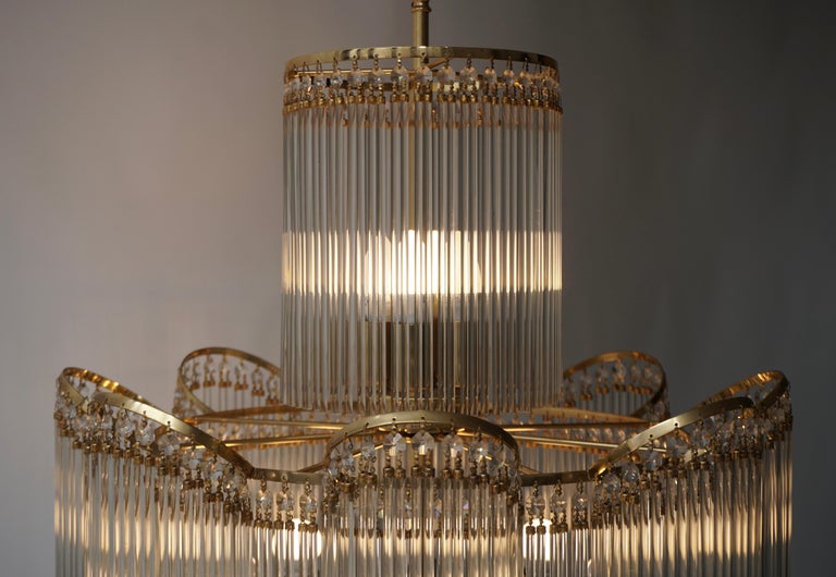 Elegant Chandelier in Brass and Glass For Sale 12