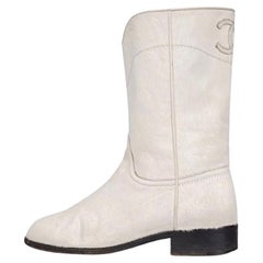 Elegant Chanel White Textured Leather Logo Boots - EU 38