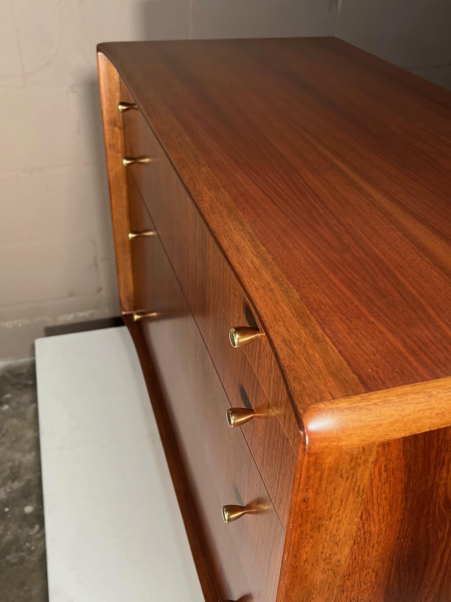 Elegant Chest by Erno Fabry For Sale 7
