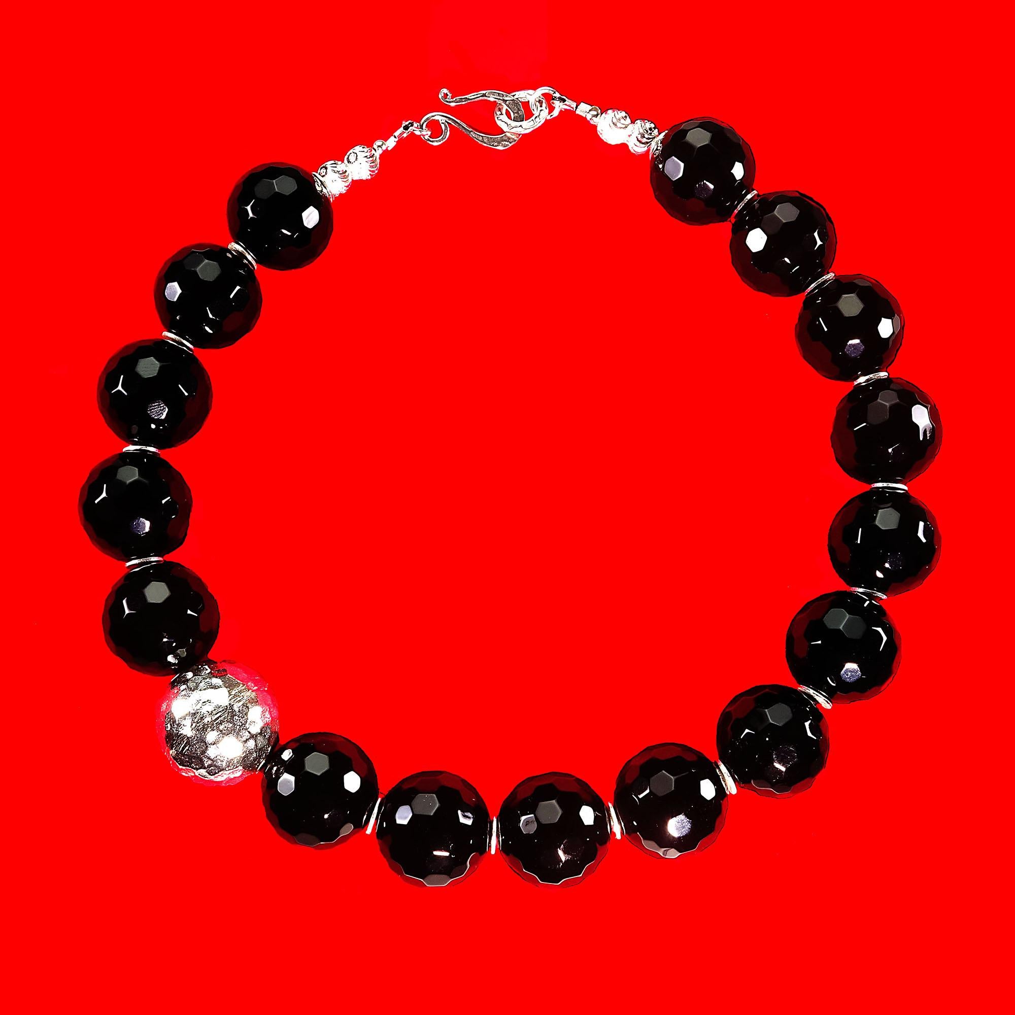 AJD Elegant Necklace of Black Onyx with Pure Silver Focal In New Condition In Raleigh, NC