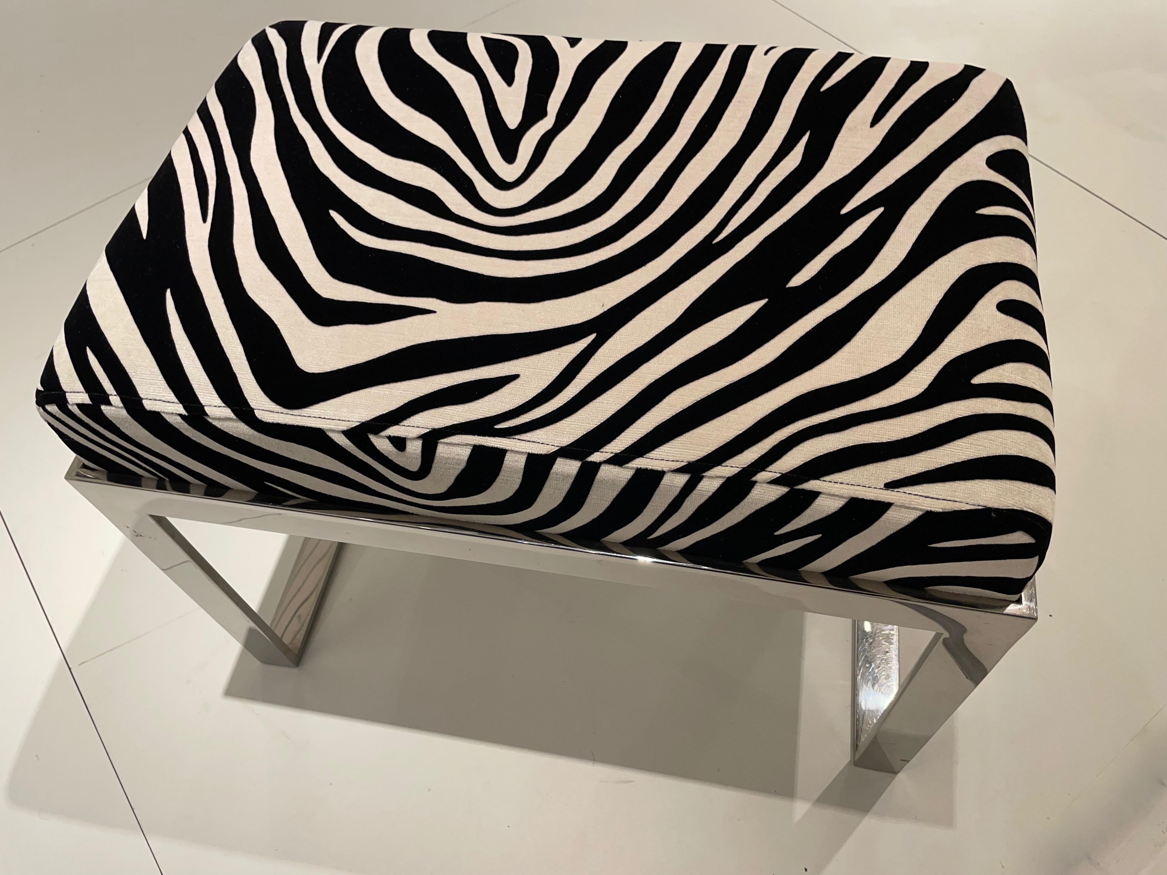 Late 20th Century Elegant Chromed Metal Stool Covered With A Zebra Fabric, Italy 1980. For Sale
