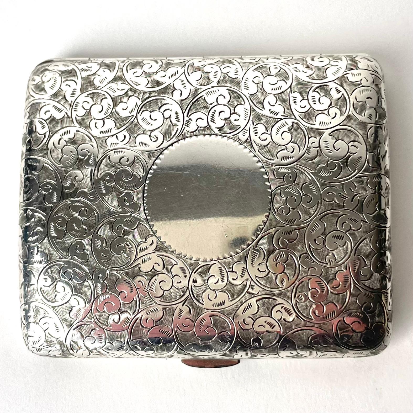 Silver Elegant cigarette case in silver from Birmingham in 1899 For Sale