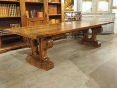 Elegante tavolo da pranzo francese CIRCA 1850 in noce massiccio