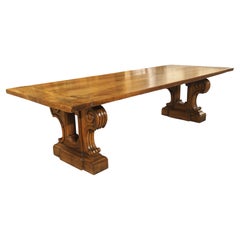 Elegante tavolo da pranzo francese CIRCA 1850 in noce massiccio