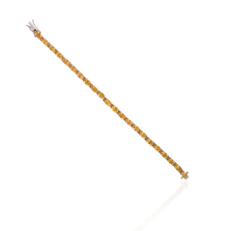 Elegant Citrine Tennis Bracelet in 925 Sterling Silver Gift for Daughter In New Condition For Sale In New York, NY