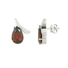 Elegant Classic Combination Garnet Diamond White Gold Ring