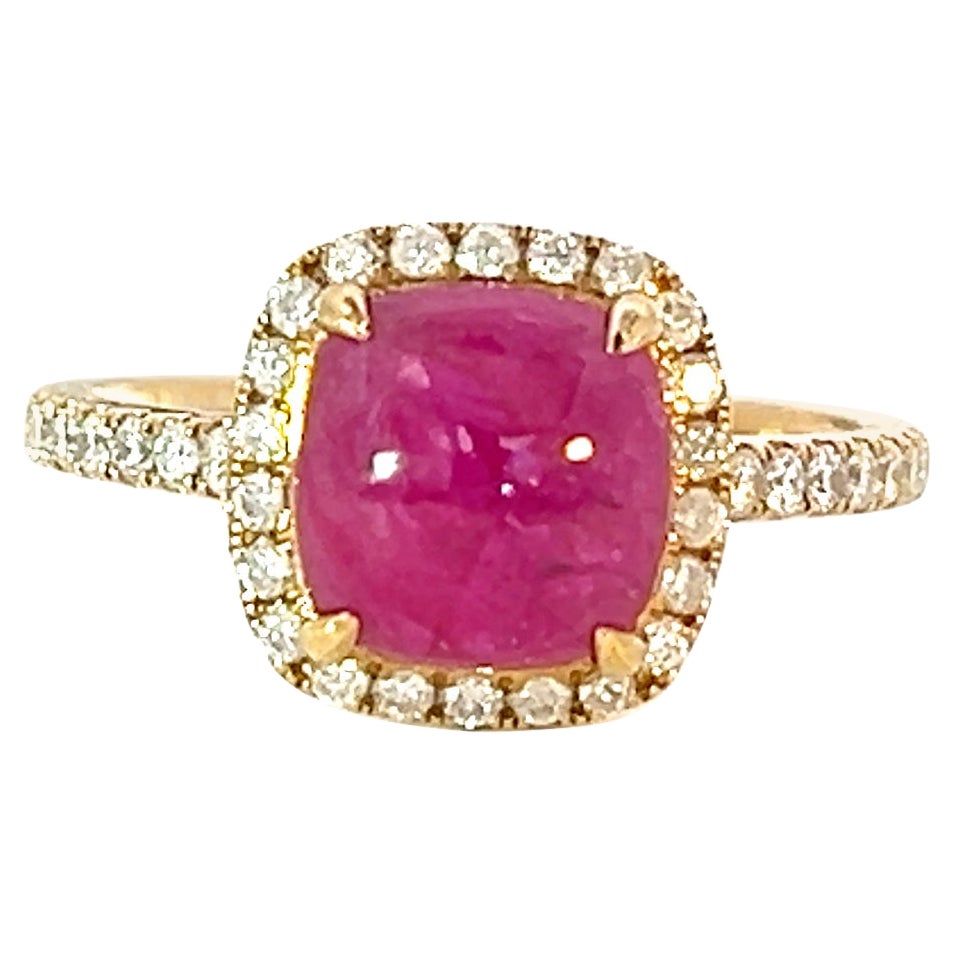 Elegance Natural Cab Vibrant Ruby 2,68 ct 14k .36 ct Anello con diamante in vendita