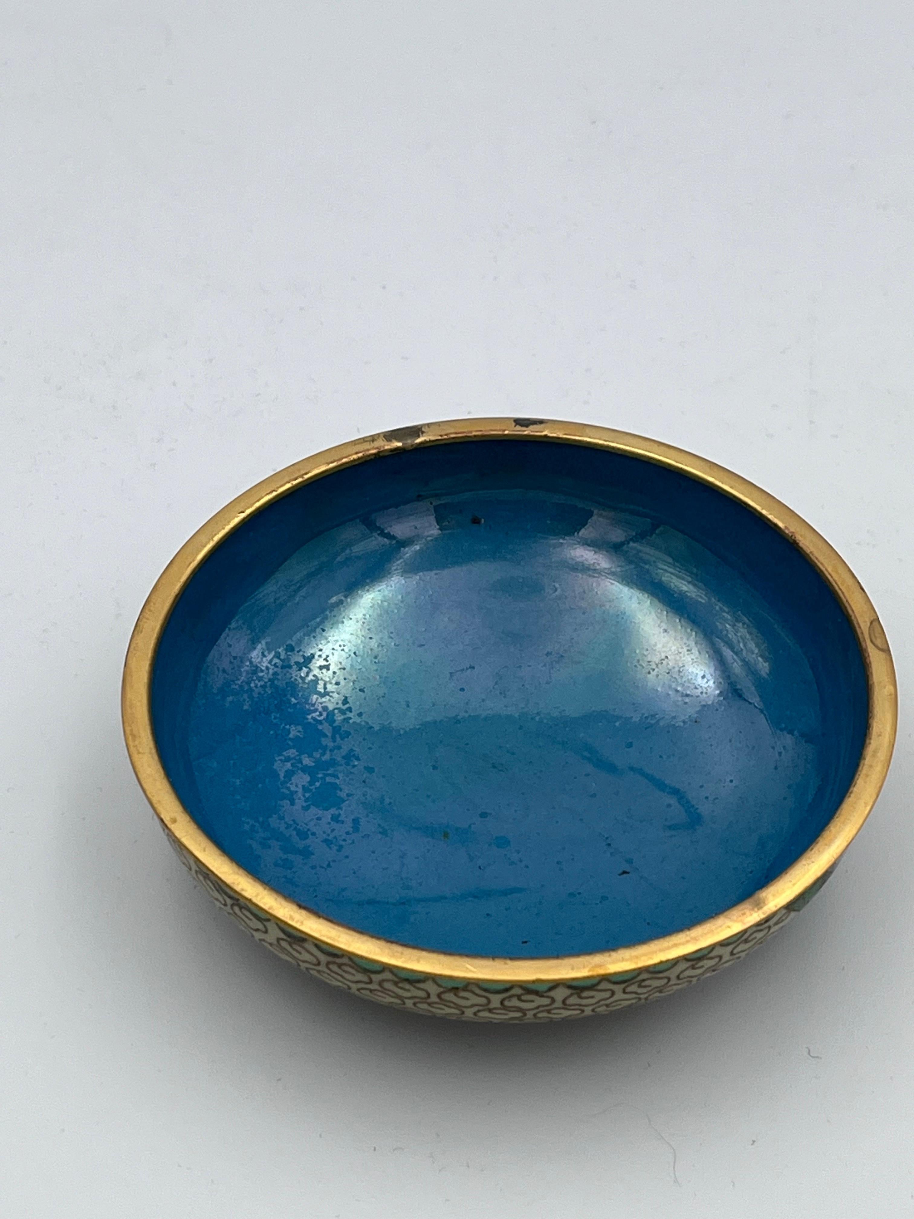 Elegante Joyero Cloisonné Flor de Cerezo Esmaltado con Interior Teal en venta 12