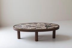 Table basse élégante par Barrois pour Vallauris, France années 1960.
