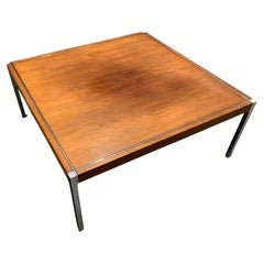 eleganter Couchtisch von knoll international