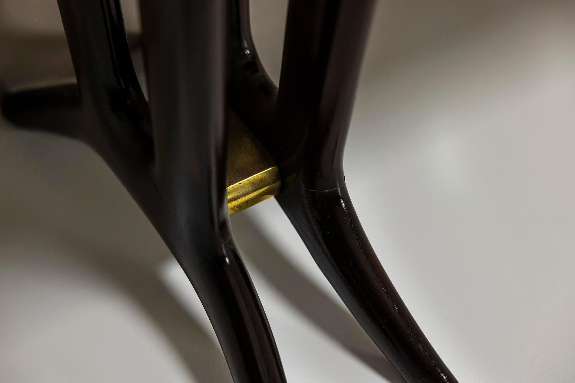 Elegante Konsole im Stil von Parisi, furniert aus Mahagoni mit Messing, Italien 3