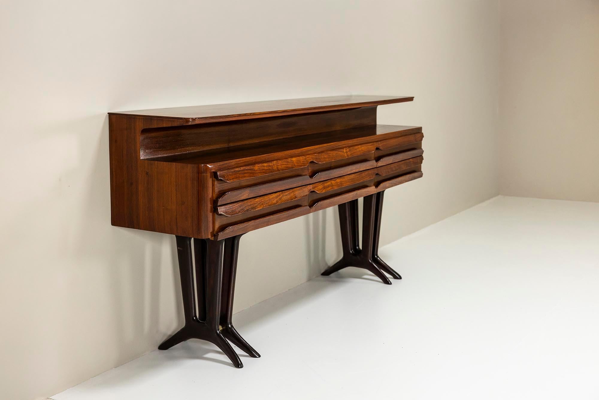 Elegante Konsole im Stil von Parisi, furniert aus Mahagoni mit Messing, Italien (Furnier)