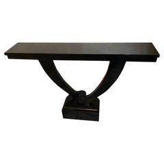 Elegant Console Style Art Deco in Wood and Polyurethanic Lacquer, French 1930
