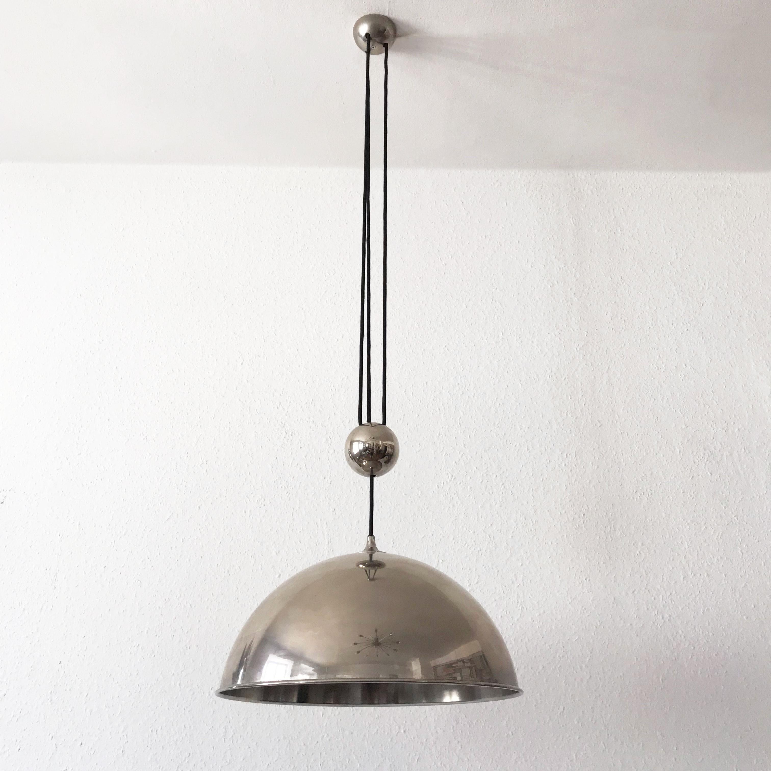 Elegant Counter Balance Pendant Lamp by Florian Schulz Germany 1980s For Sale 4
