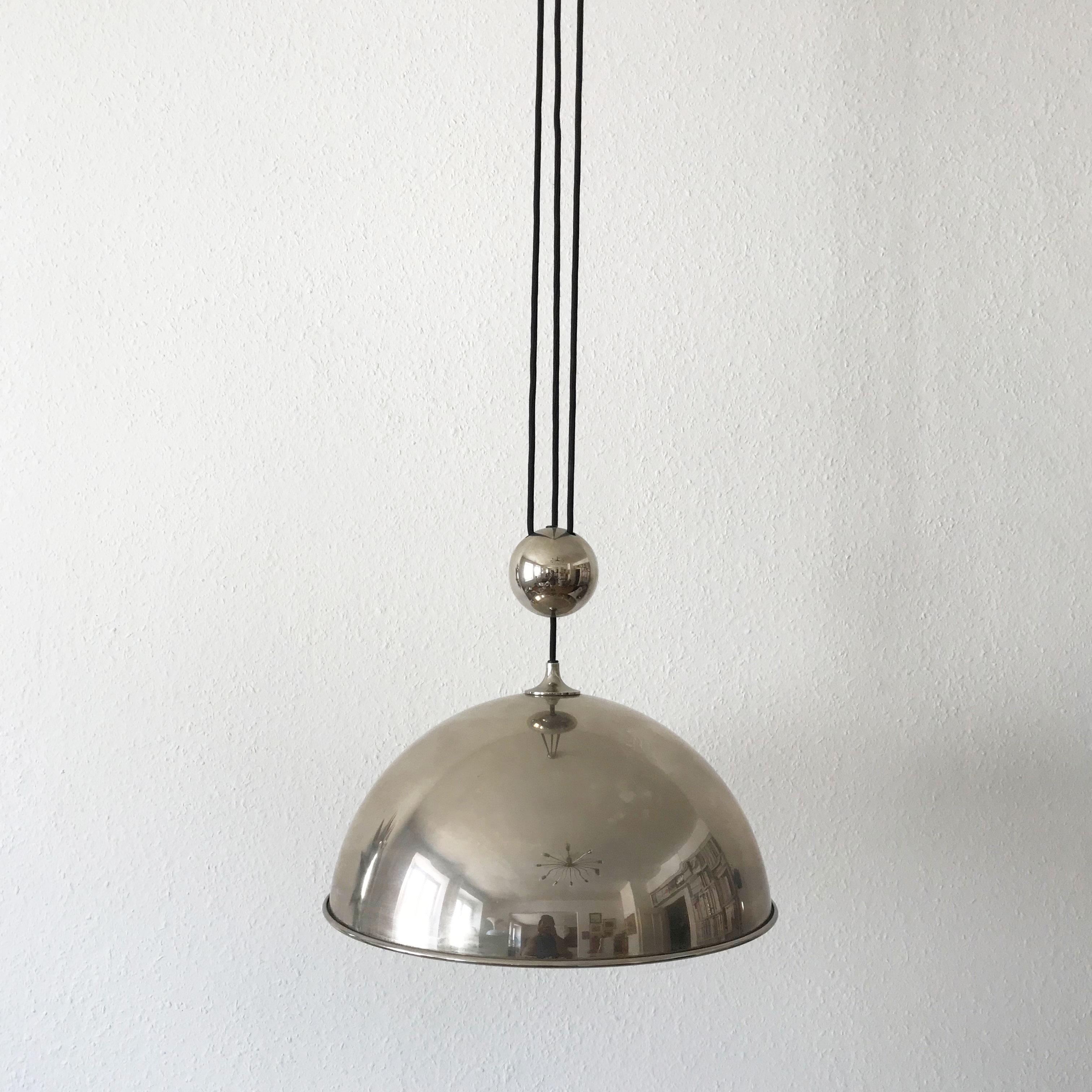 Elegant Counter Balance Pendant Lamp by Florian Schulz Germany 1980s For Sale 6