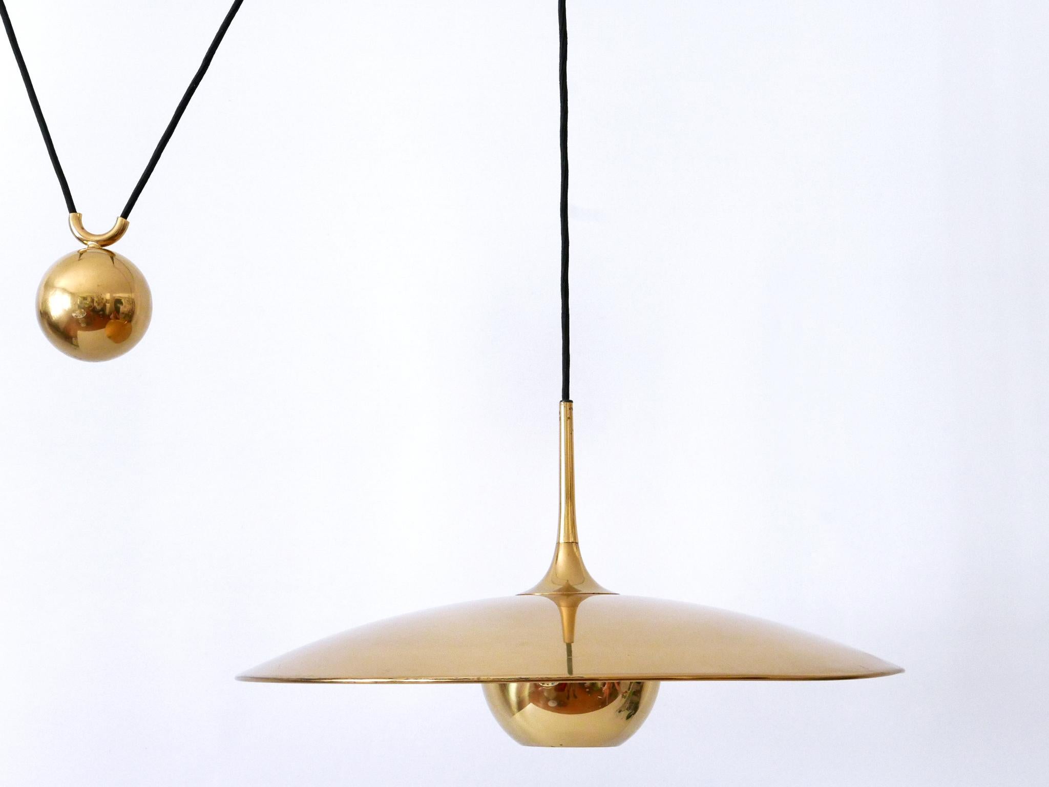Elegant Counterweight Brass Pendant Lamp 'Onos 55' by Florian Schulz 1970s 7