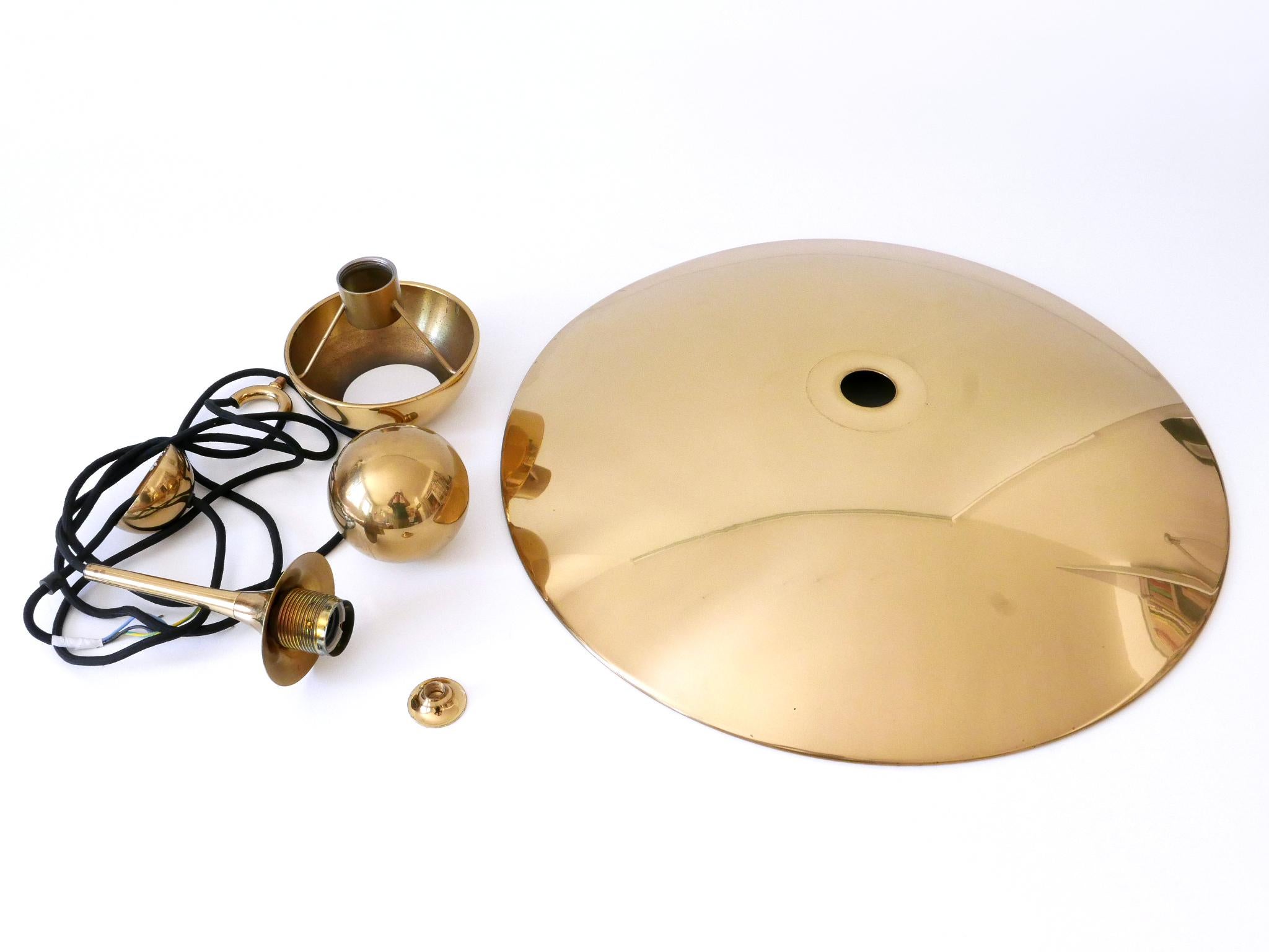 Elegant Counterweight Brass Pendant Lamp 'Onos 55' by Florian Schulz 1970s 12