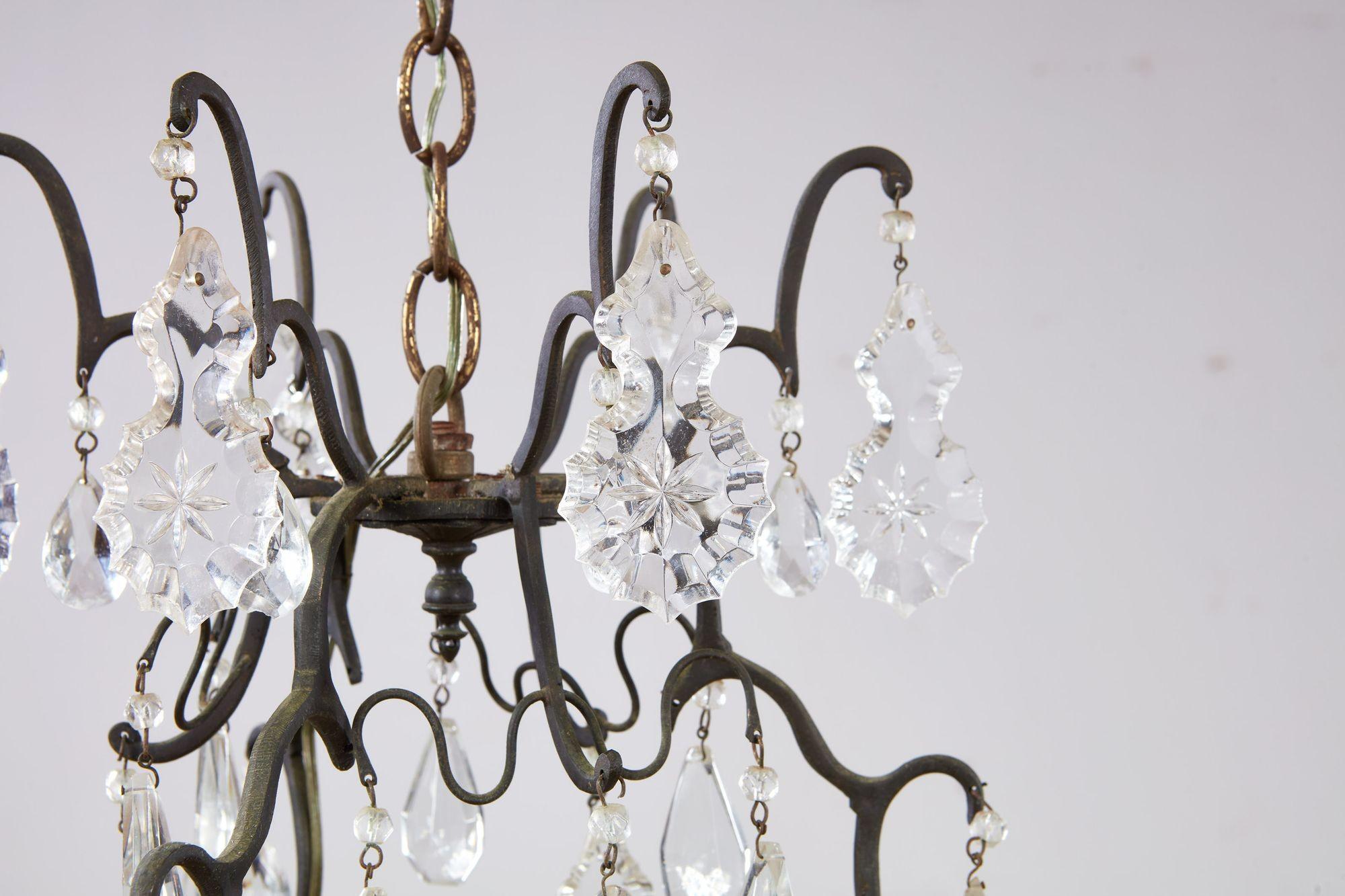 19th Century Elegant Crystal and Bronze Chandelier For Sale