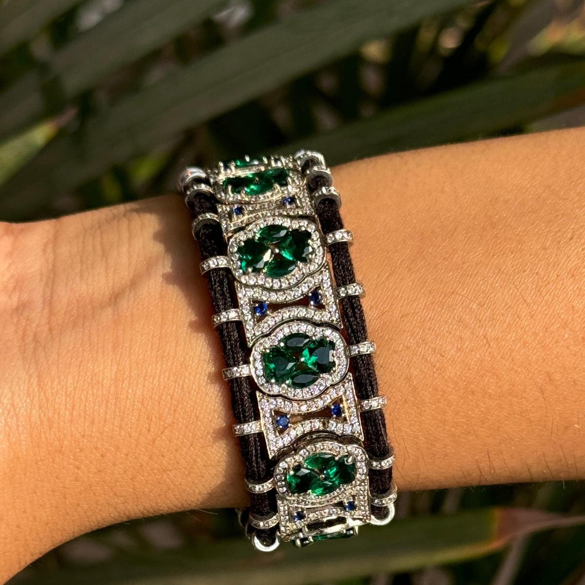 Elegante pulsera retro de hilo de macramé con circonitas cúbicas para regalar el Día de la Madre Corte mixto en venta