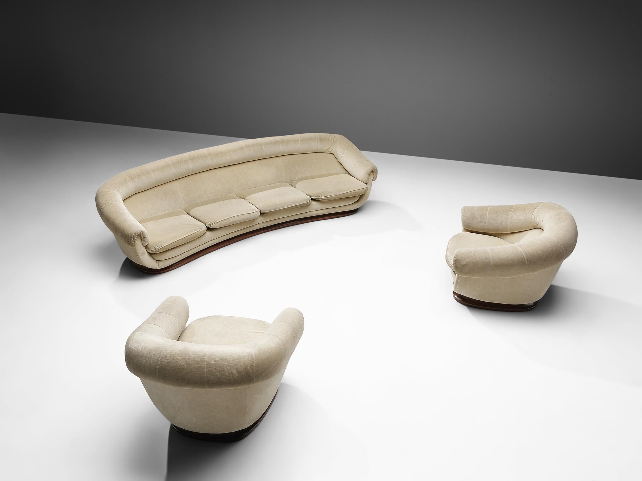 Italian Art Deco Sofa with Curved Shape in Beige Velvet For Sale 2