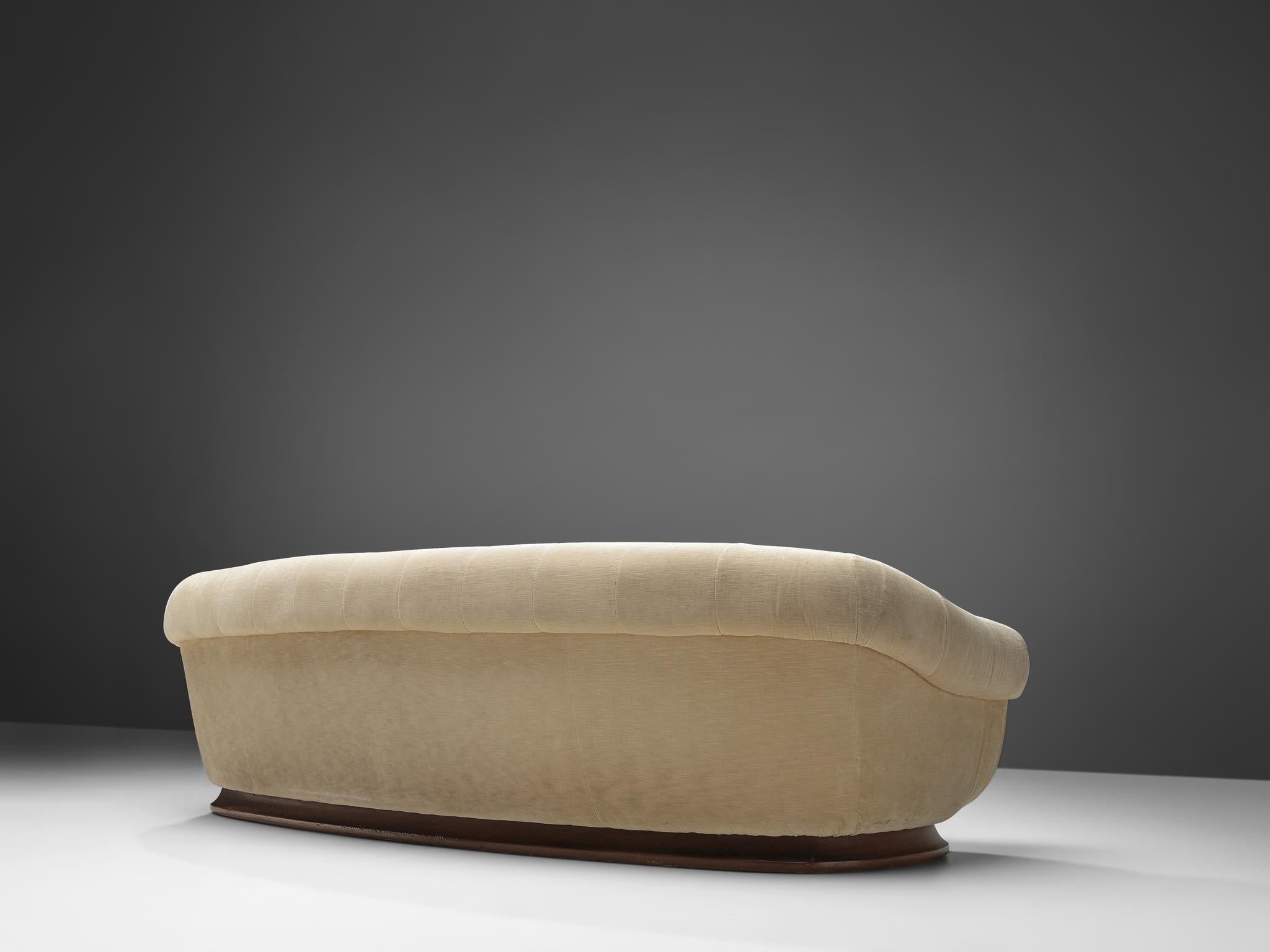 Mid-20th Century Italian Art Deco Sofa with Curved Shape in Beige Velvet For Sale