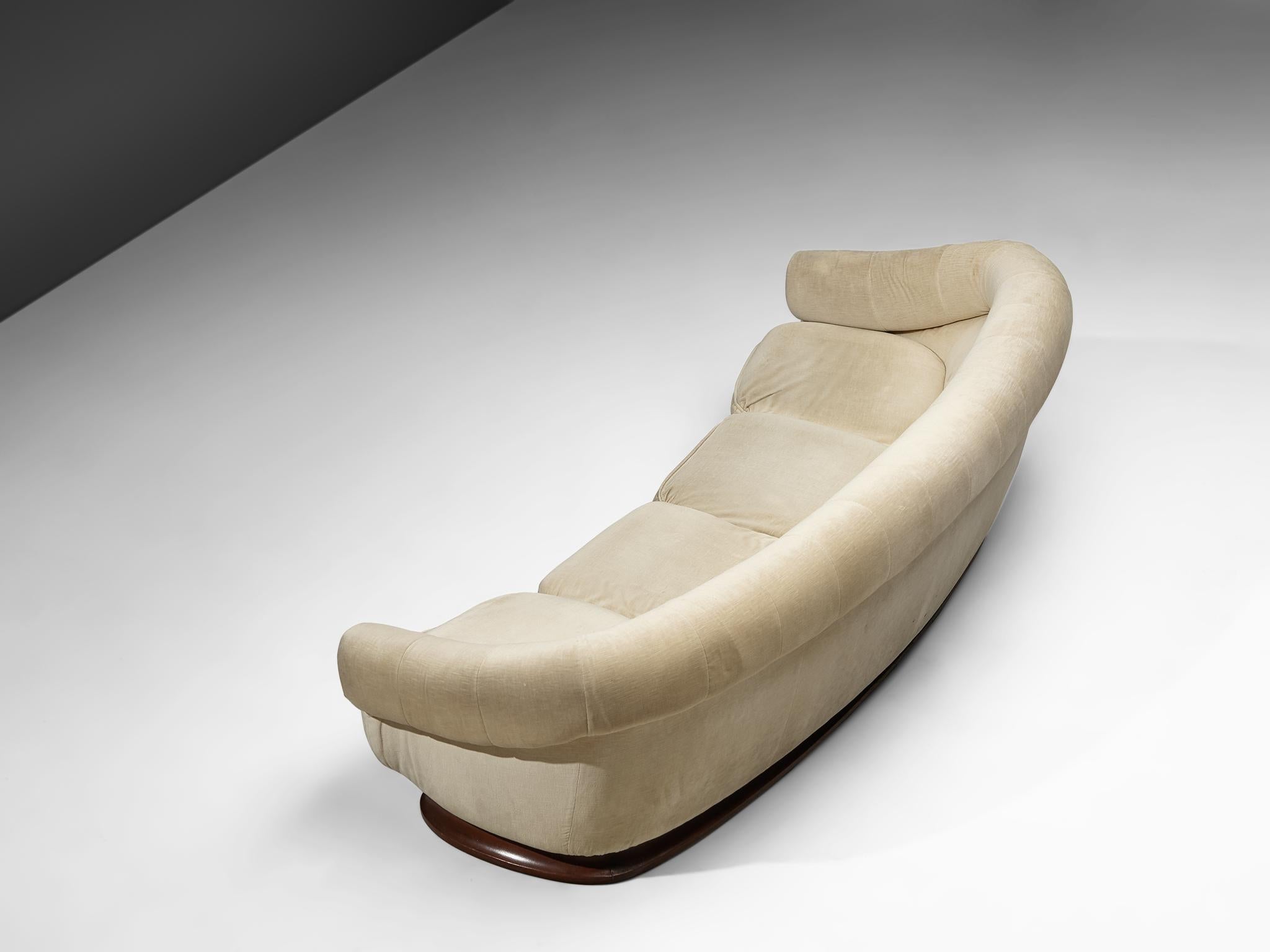 Fabric Italian Art Deco Sofa with Curved Shape in Beige Velvet For Sale