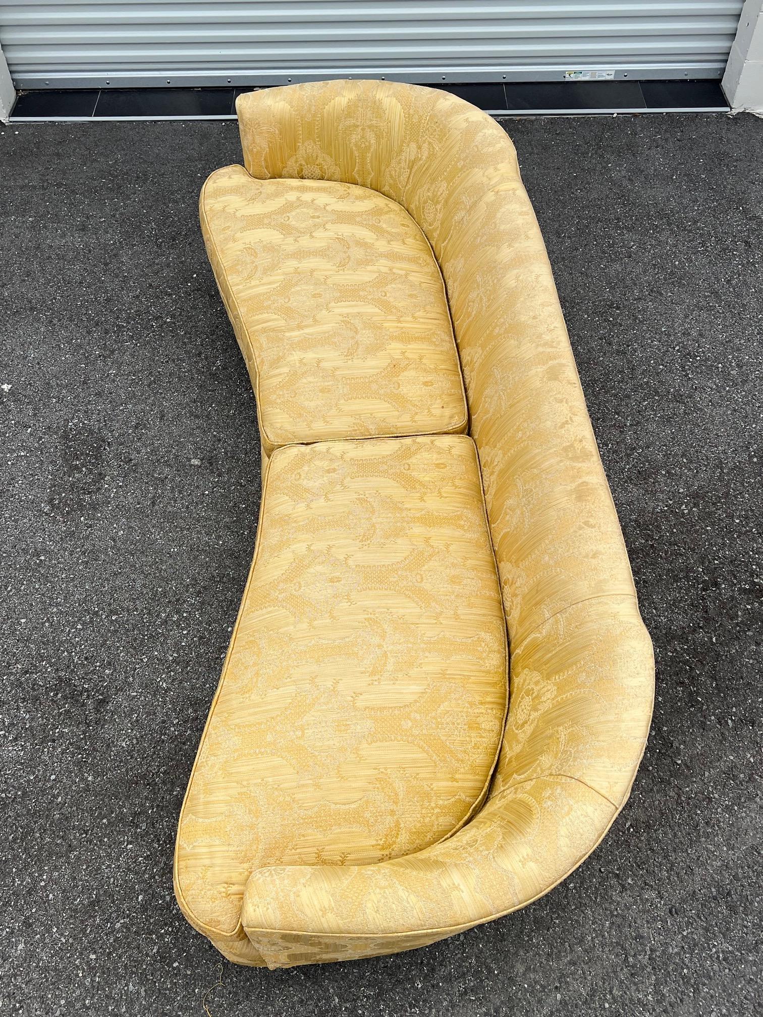 Mid-20th Century Elegant Curved Sofa by Hickory Fry