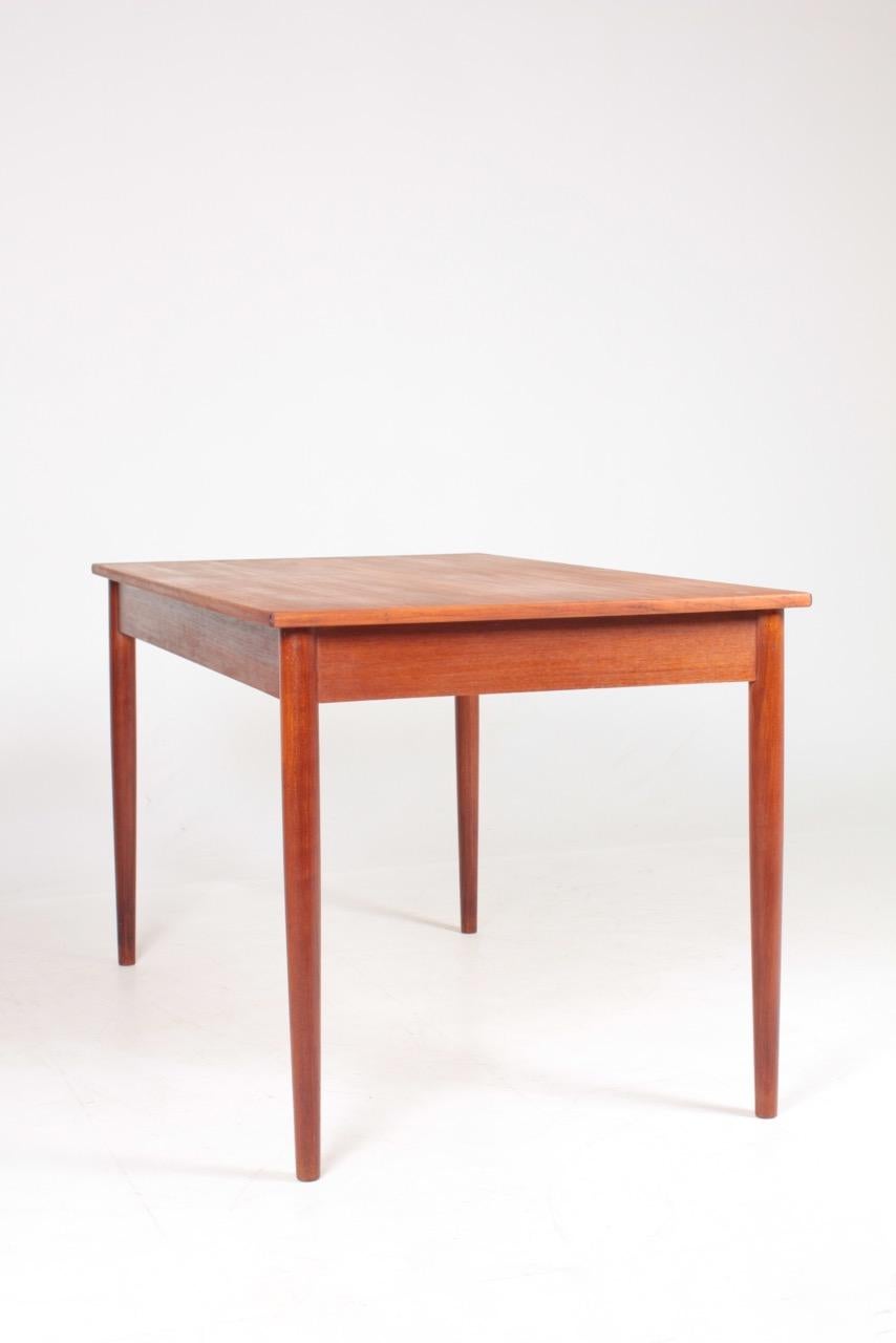 Elegant Danish Midcentury Desk in Teak Designed by Hvidt & Mølgaard, 1960s 3