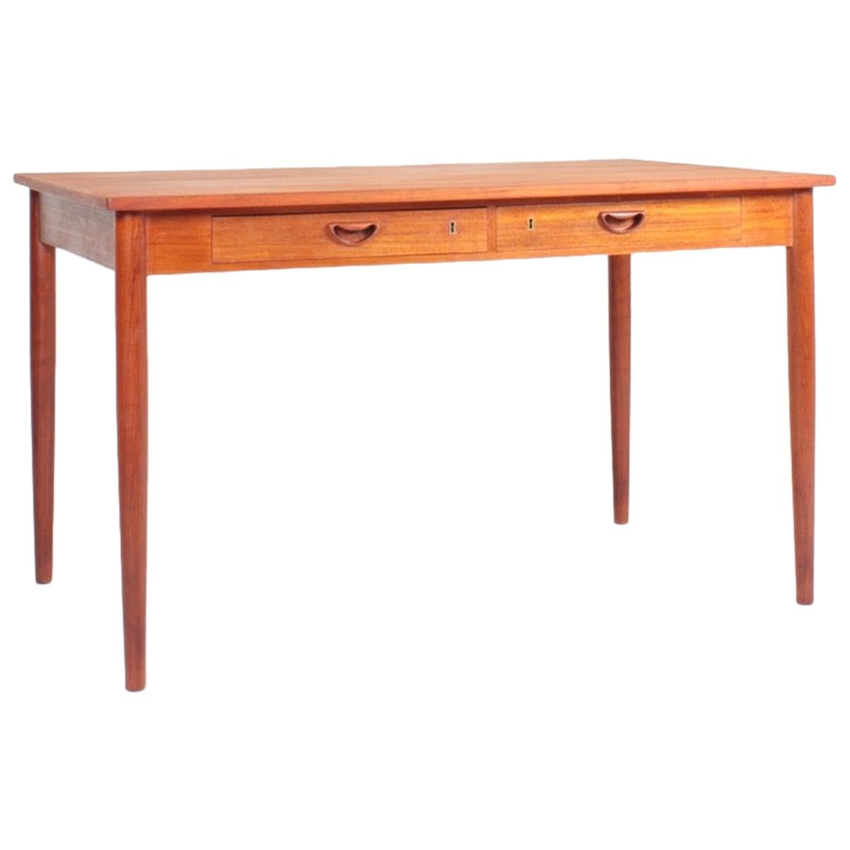 Elegant Danish Midcentury Desk in Teak Designed by Hvidt & Mølgaard, 1960s