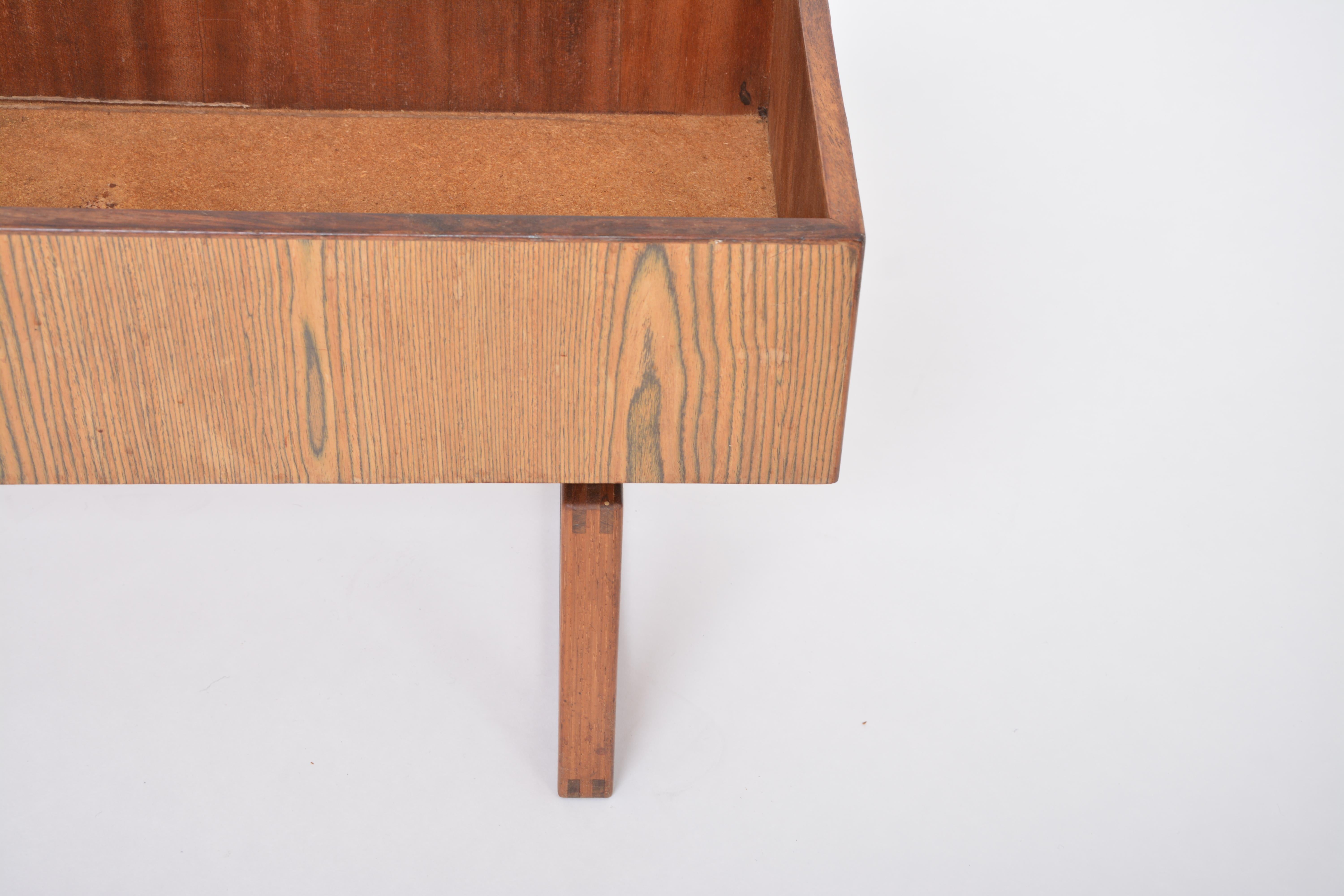 Mid-Century Modern Elegant Danish Midcentury Wooden Planter Box