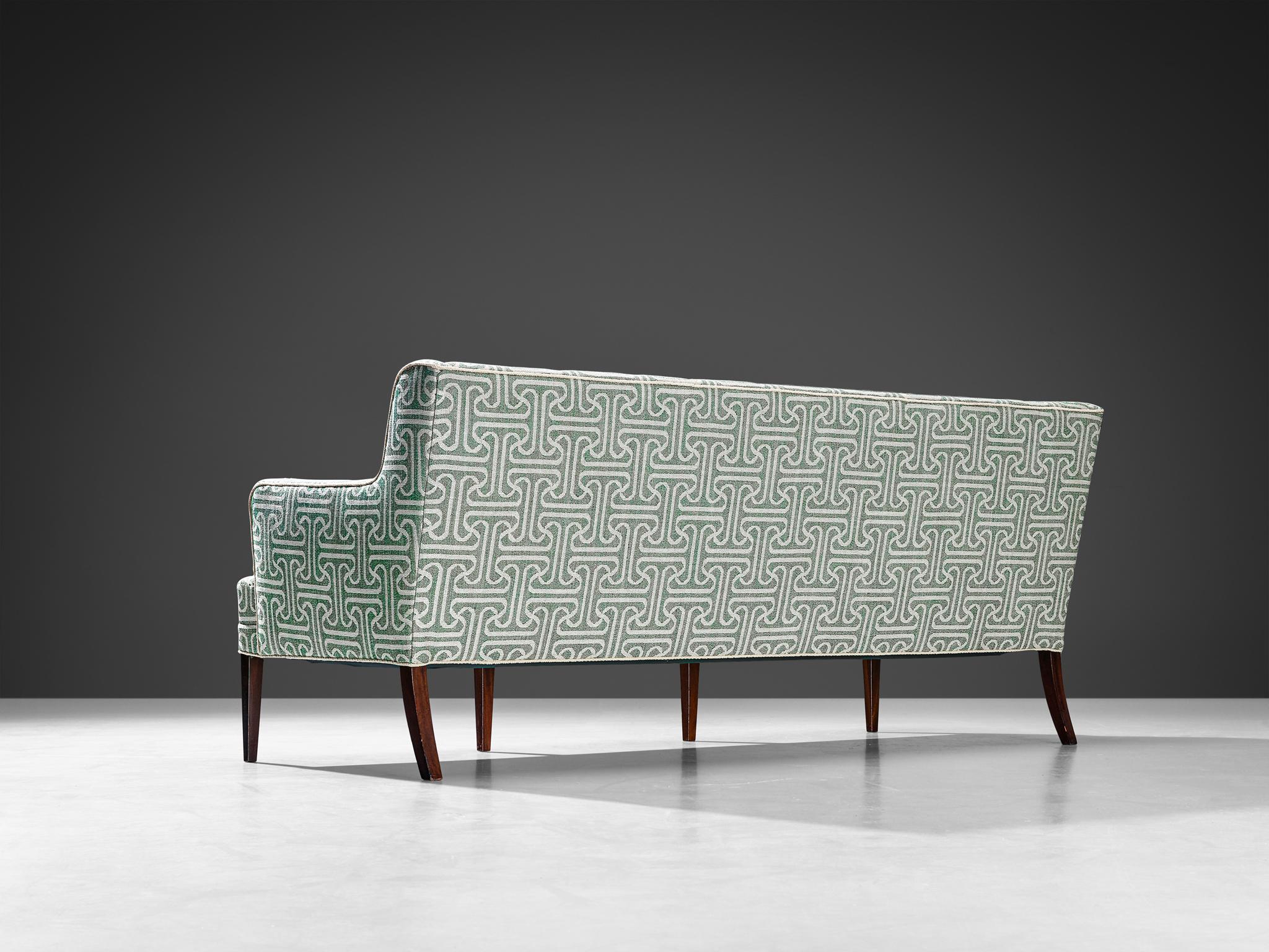 Elegant canapé moderne danois des années 1950 en tissu à motifs vert clair Bon état - En vente à Waalwijk, NL