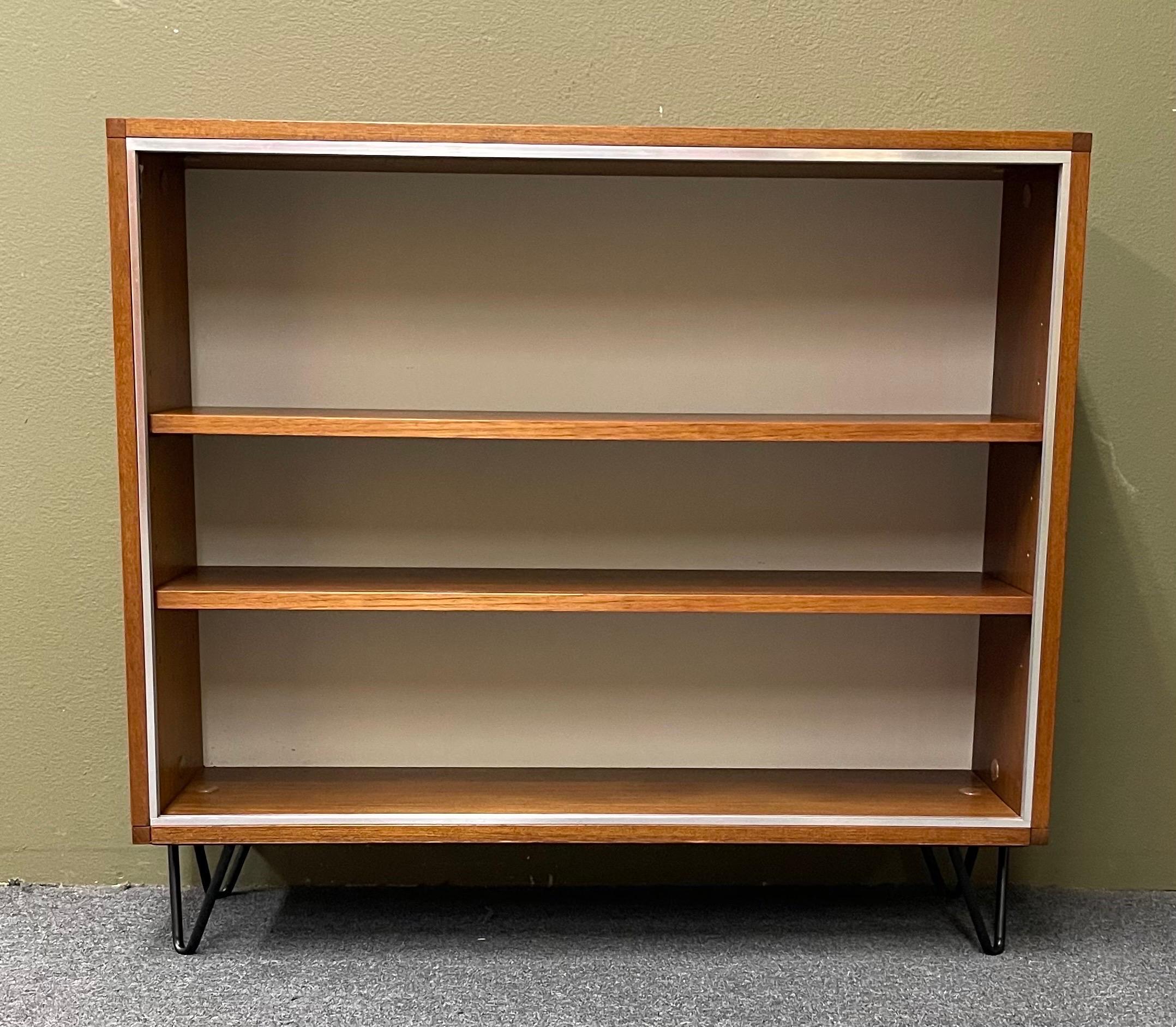 Elegant Danish Modern Bookcase / Cabinet with Glass Doors and Hairpin Legs 1