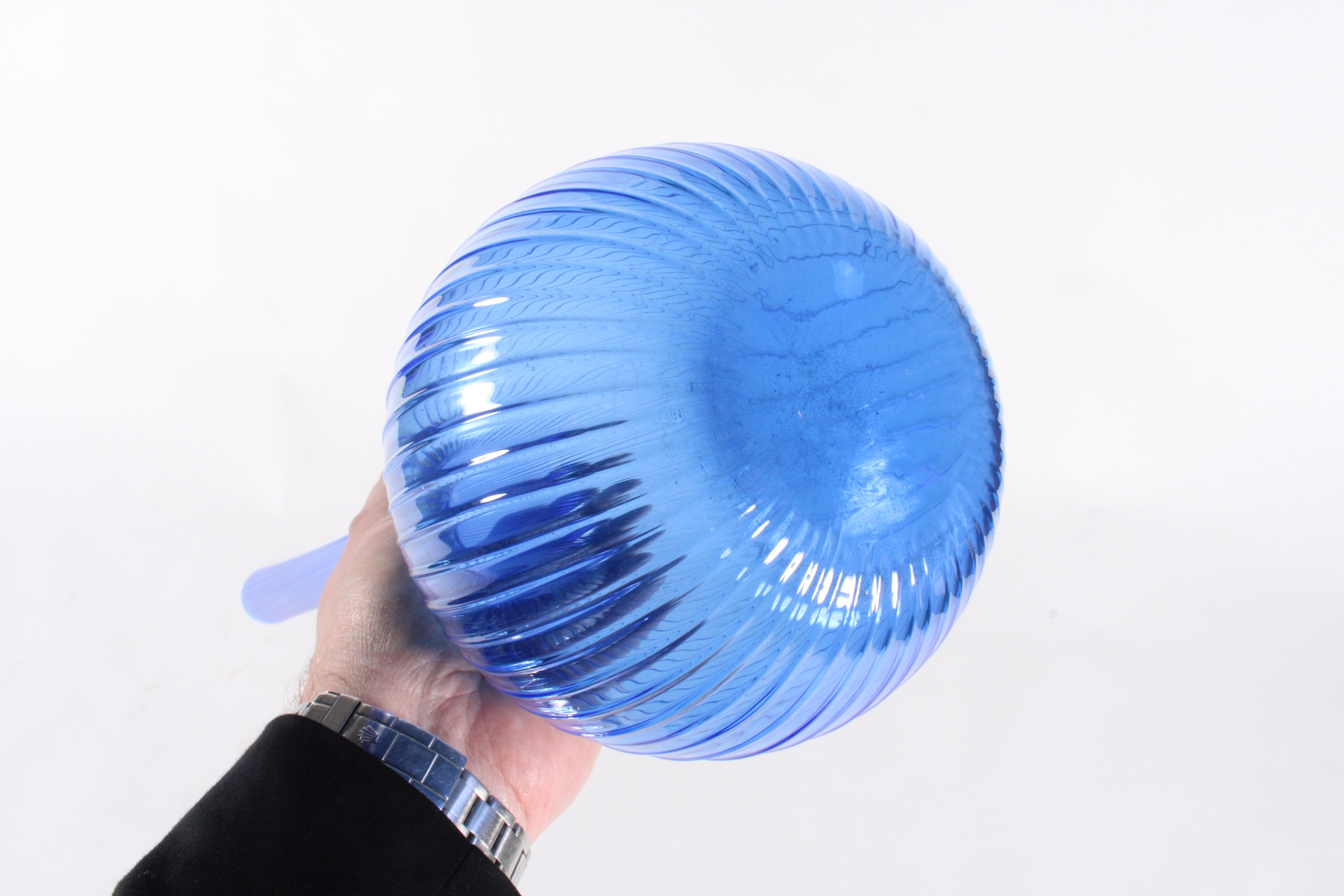 Elegant Decorative Ribbed Blue Glass Vase By Daum Of France*FREE GLOBAL DELIVERY For Sale 1